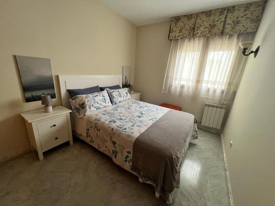 Apartamento Enriqueta Lozano グラナダ エクステリア 写真